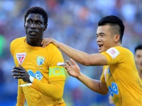 Tổng hợp vòng 14 V-League: Trật tự không đổi
