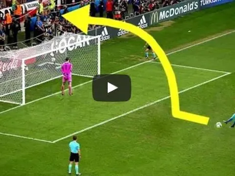Top 10 pha đá penalty hỏng hài hước nhất