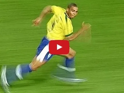 Top 25 cầu thủ bị 'hành hạ' bởi Ronaldo béo