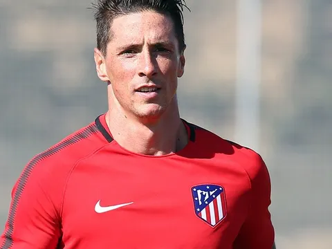 Torres tập luyện hăng say, chờ ngày chiến Napoli
