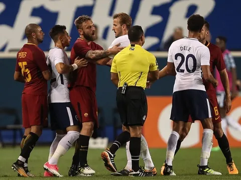 Tottenham 2-3 AS Roma: Ngày không may của Kane và Alli