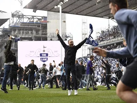 Tottenham vỡ òa trong ngày chia tay sân White Hart Lane