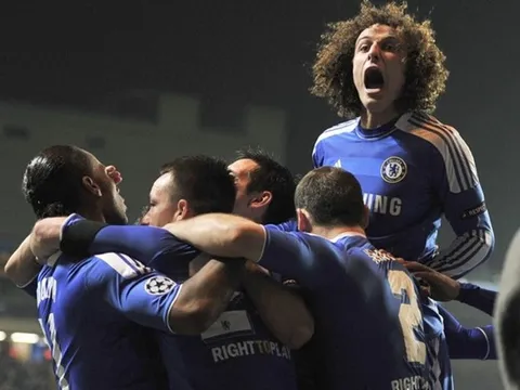 Trận cầu kinh điển: Chelsea 4-1 Napoli (Vòng 1/8 Champions League 2011/12)