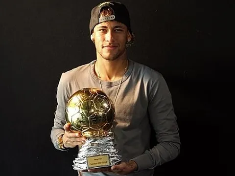 Trở lại ngoạn mục, Quả bóng Vàng vẫn trong tầm tay Neymar