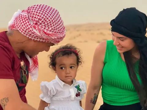 Trốn Barca, Coutinho hòa mình cùng sa mạc tại Dubai
