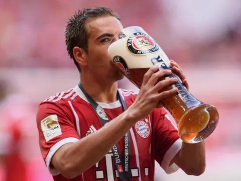 Trong trận đấu cuối cùng, Lahm và Alonso được mấy điểm?