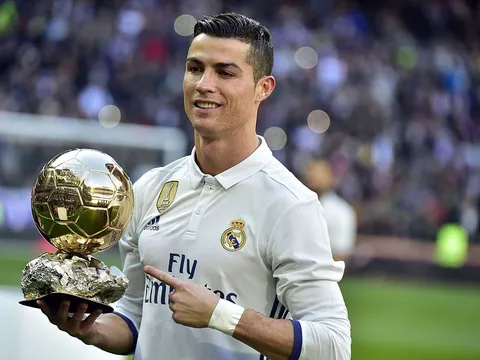 Ronaldo và những ngôi sao từ chối 'tiền tấn' của Trung Quốc