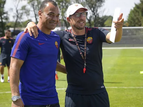 Trước ngày đấu Juventus, Roma được tượng đài Cafu chỉ điểm