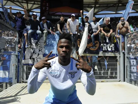 "Truyền nhân Balotelli" cập bến Inter Mlilan