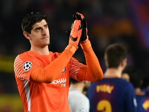 Phóng viên Sky Sports: Liverpool có thể kí hợp đồng với Thibaut Courtois