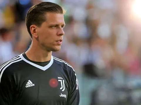 Từ sai lầm của Wojciech Szczesny, Juventus đã có quyết định đúng?