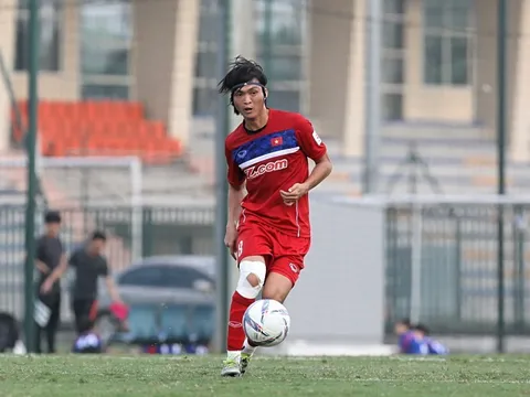 Nguyễn Phong Hồng Duy và các sao U23 từng lỡ hẹn với giải đấu lớn