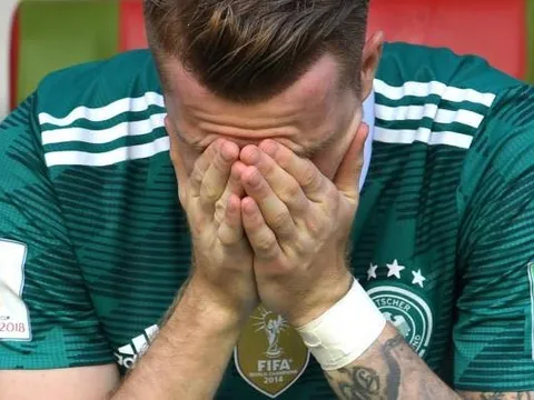 Từng cầu thủ Đức đổ gục, khóc ngất: Tội nhất Marco Reus!