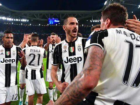Tung hai "nhát chém" chí mạng, Juventus giải quyết Monaco ngay trong hiệp một