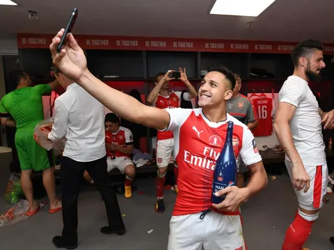 Tương lai Alexis Sanchez: Chênh vênh