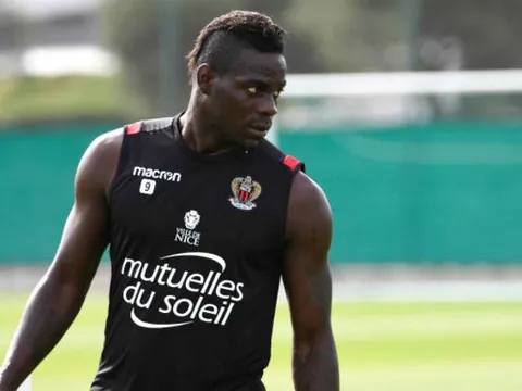 Tương lai đã chốt, Balotelli trở lại tập luyện cùng Nice