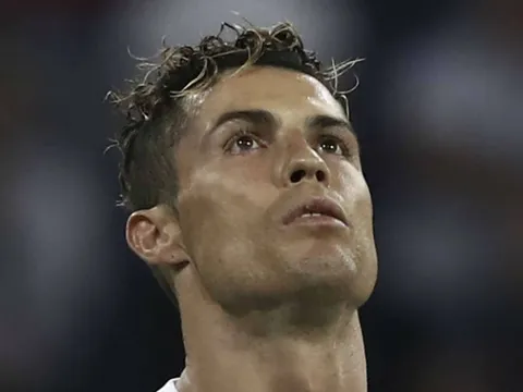 Tương lai Ronaldo: Báo Tây Ban Nha - Bồ Đào Nha "tung hứng"