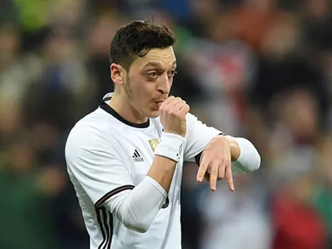 Tuyển Đức nhận tin vui về Ozil