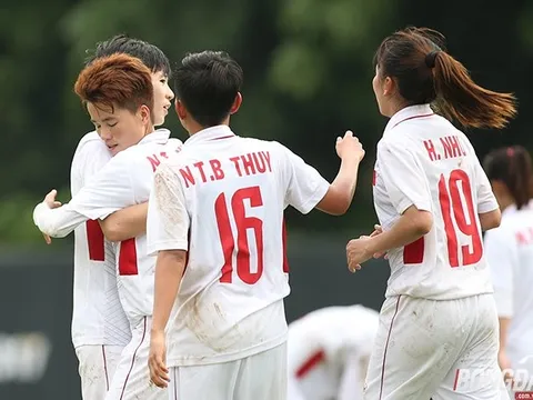 Tuyết Dung tỏa sáng, ĐT nữ Việt Nam khởi đầu thuận lợi tại SEA Games 29