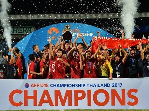Chiến tích U15, mơ tương lai bóng đá Việt