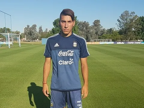 Franco Petroli (U20 Argentina): “Chúng tôi sẽ cống hiến những pha bóng đẹp mắt.”