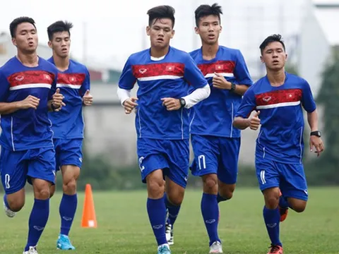 HLV trưởng U20 Việt Nam mắng học trò té tát