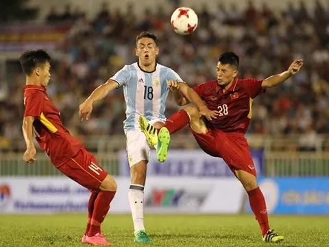 U20 Việt Nam thủng trên lủng dưới, HLV Hoàng Anh Tuấn vá thế nào?