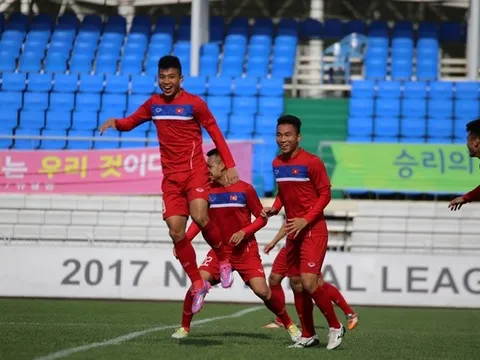 Cầu thủ U20 Việt Nam thích thú với bài tập của HLV Hoàng Anh Tuấn