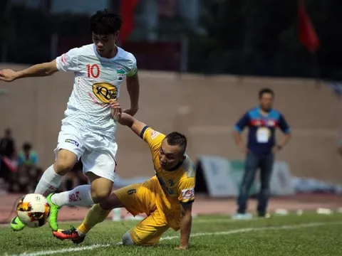 U22 Việt Nam: Hữu Thắng chơi dao với dàn tiền đạo “chân gỗ”
