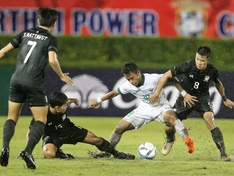 U22 Thái Lan bất lực trước Indonesia, vẫn đoạt vé vào VCK
