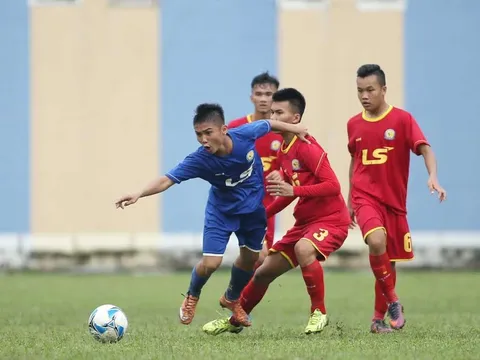 VCK U17 Quốc gia: Đàn em Đức Chinh giành vé vào bán kết