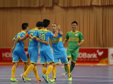 Vòng 6 giải VĐQG futsal 2017: Sanna Khánh Hòa bám sát Thái Sơn Nam