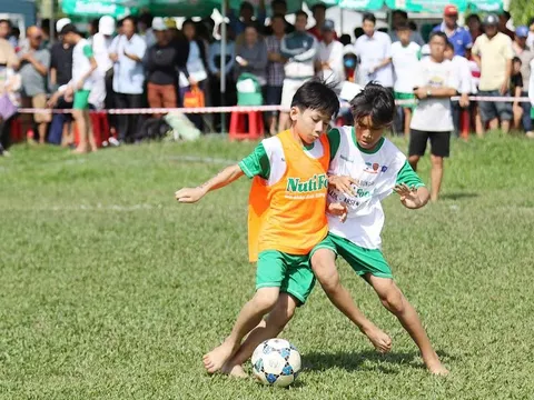 29 thí sinh vào vòng chung kết học viện bóng đá JMG TP HCM