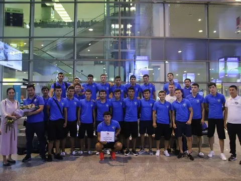 Vừa đặt chân xuống Nội Bài, Uzbekistan đã muốn đánh bại U23 Việt Nam