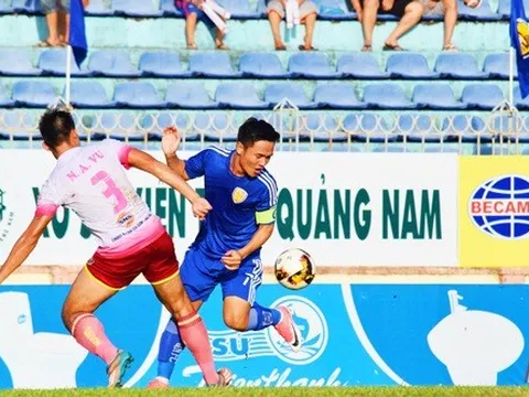 Níu chân nhau, Quảng Nam FC nguy cơ bật khỏi top đầu