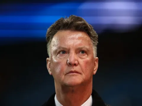 Van Gaal lại lên tiếng chỉ trích Man Utd