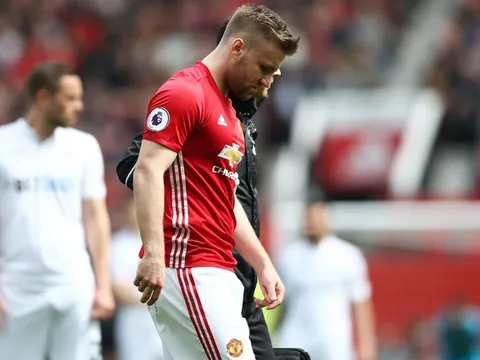 Vận rủi chưa buông tha Luke Shaw