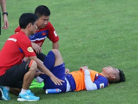 Văn Thanh khiến Hữu Thắng và U22 Việt Nam một phen tái mặt