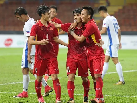 Văn Toàn: Ngước nhìn khán đài là thấy niềm tin cho U22 Việt Nam