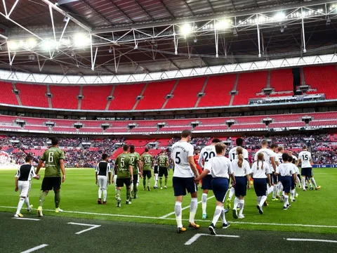 Vì đâu có tới 70.000 ghế trống tại Wembley khi Tottenham thi đấu?