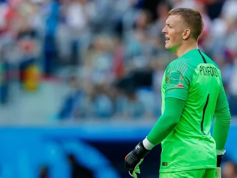 Vì sao Chelsea nên "phá két" vì Jordan Pickford?