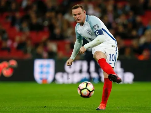 Vì sao Rooney từ chối đại gia Trung Quốc?