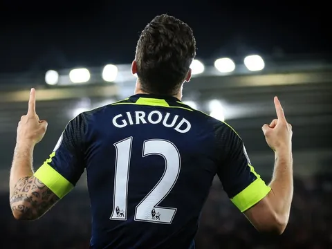Vì World Cup, Giroud sẽ rời Arsenal