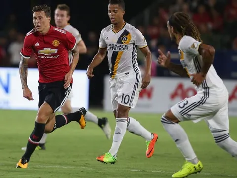 Victor Lindelof thể hiện ra sao vs LA Galaxy?