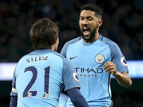 Video tri ân Gael Clichy của Man City