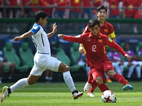 'U20 Việt Nam thi đấu còn hiền quá'