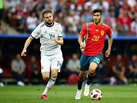 Cầu thủ Nga lập kỷ lục tỷ lệ chuyền bóng chính xác... 0%