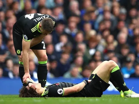 Vô địch Premier League ám ảnh sao Chelsea
