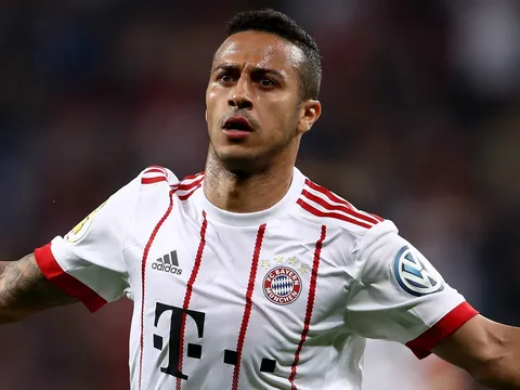 Vụ Thiago: Hùm xám có câu trả lời Man United