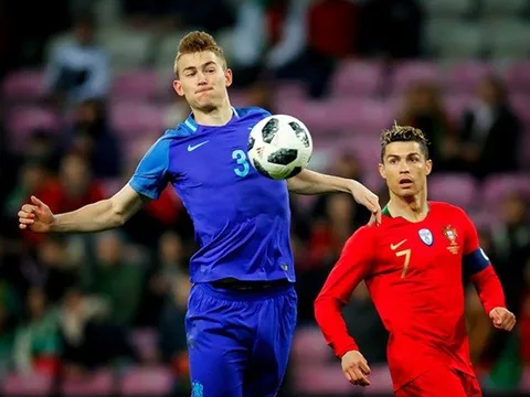 Vượt mặt Barca, Man City, Tottenham áp sát thần đồng từng "bỏ túi" CR7